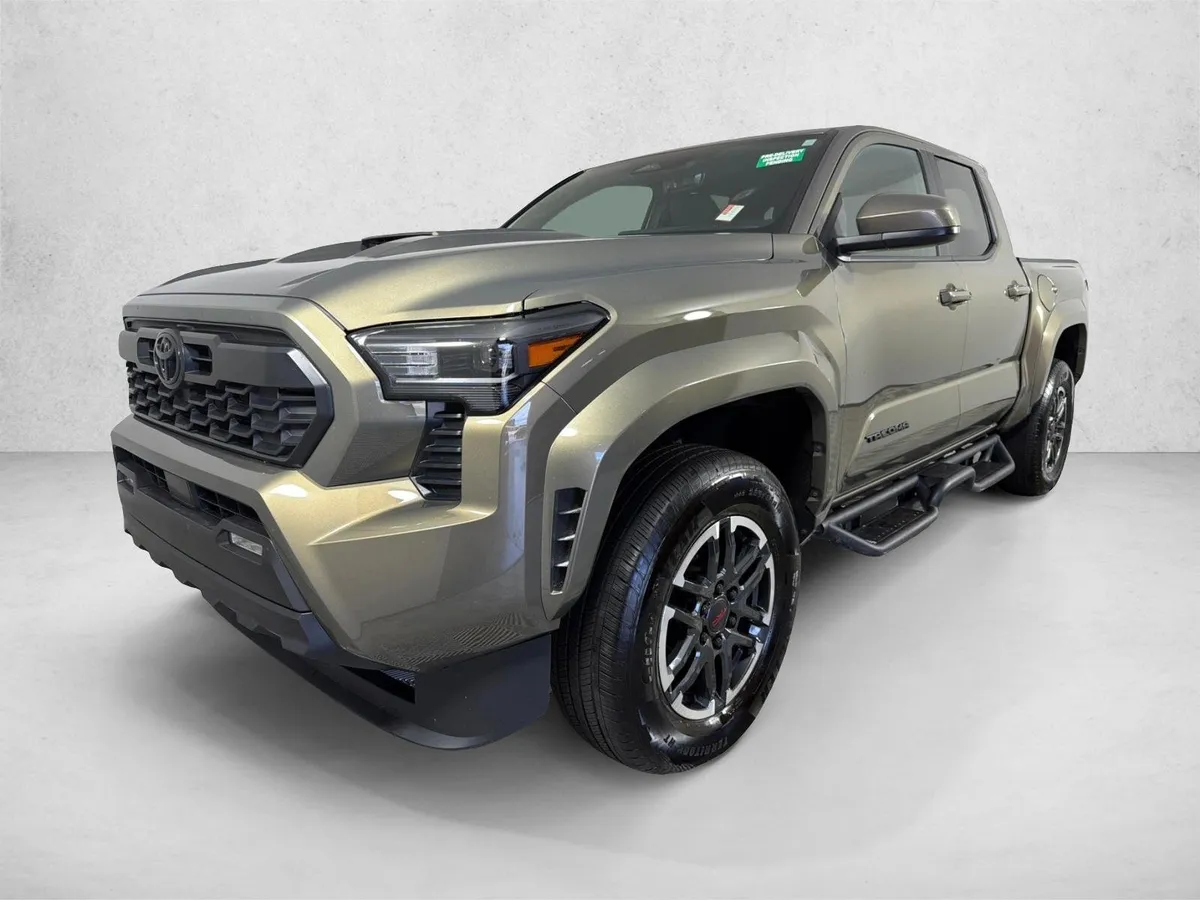 2026 Toyota Tacoma 4WD TRD Sport thumbnail 7