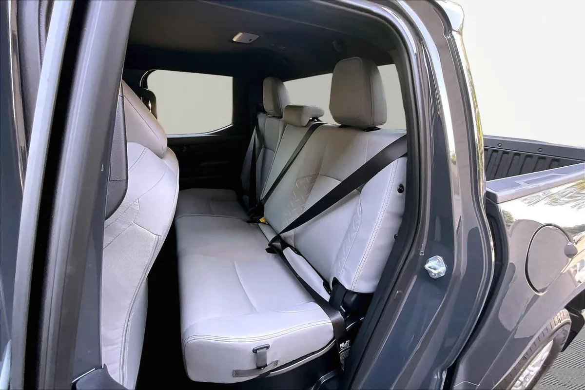 2026 Toyota Tacoma SR5 thumbnail 20