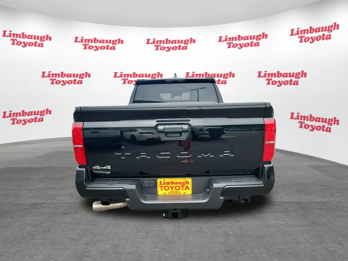 2026 Toyota Tacoma SR5 thumbnail 22