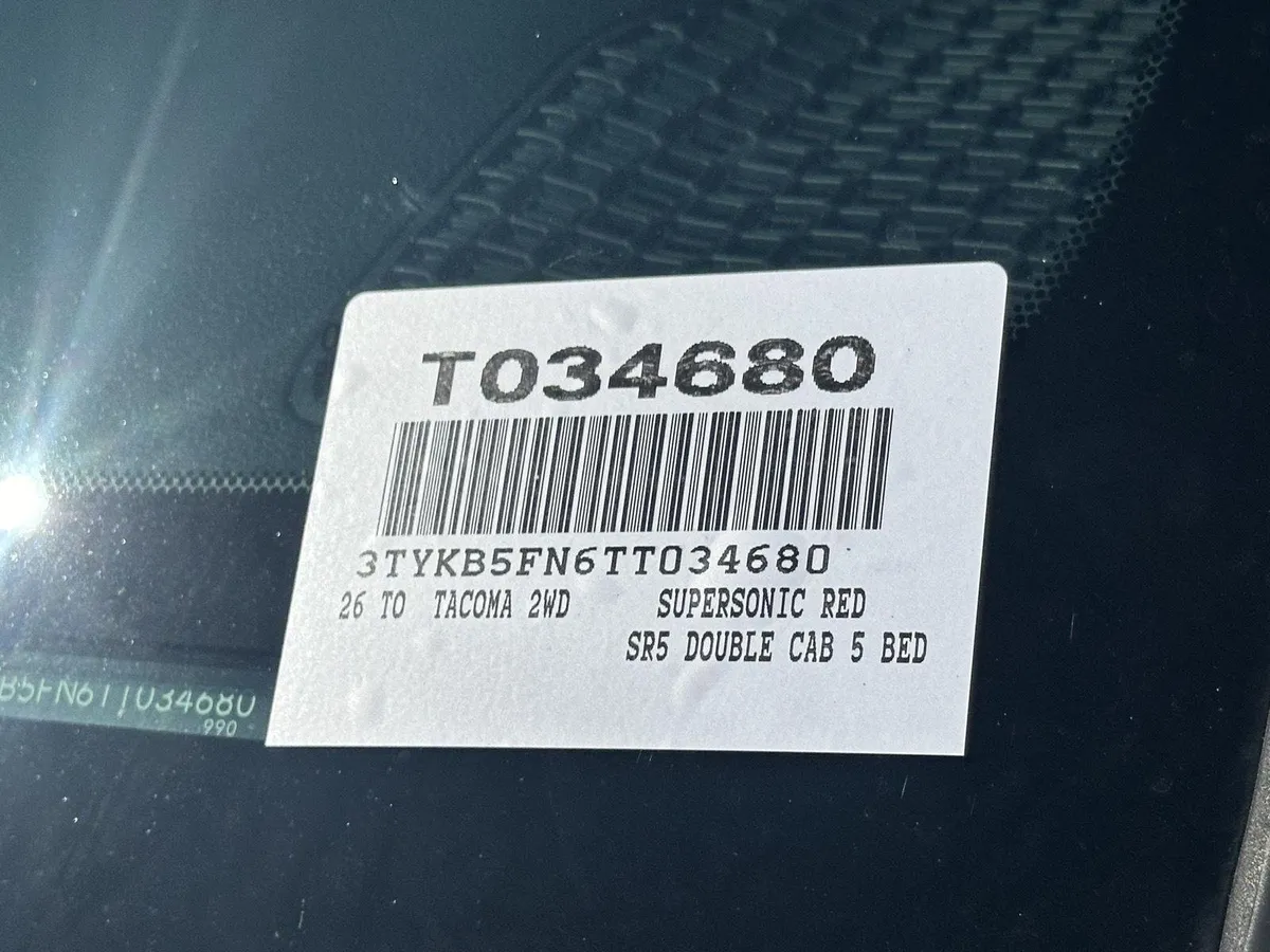 2026 Toyota Tacoma SR5 thumbnail 13