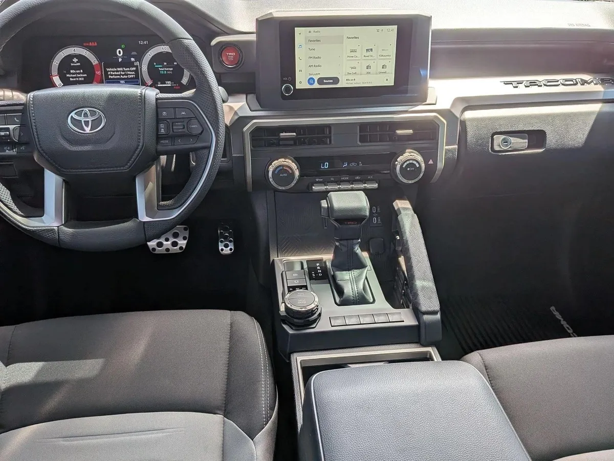 2026 Toyota Tacoma TRD Sport thumbnail 16
