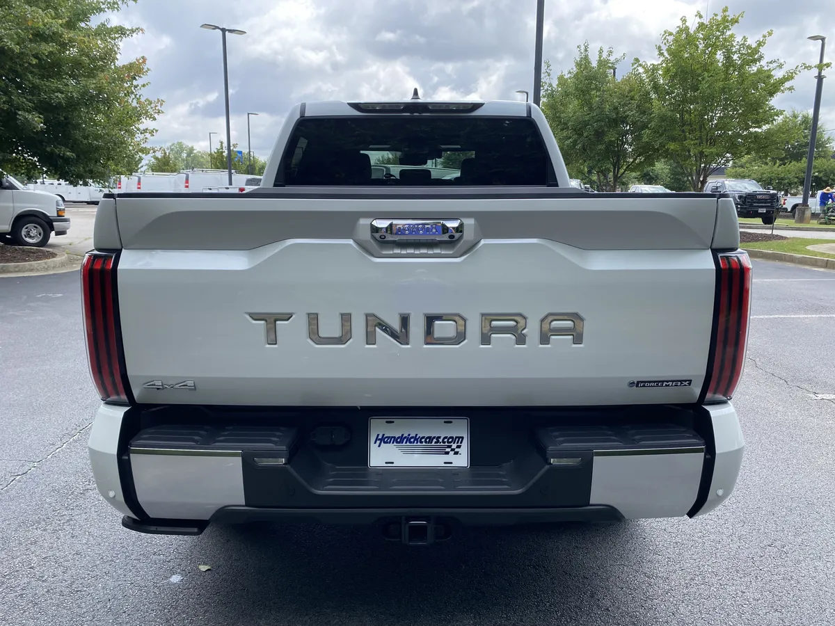 2026 Toyota Tundra 4WD Capstone Hybrid thumbnail 7
