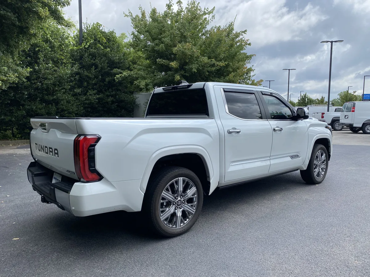 2026 Toyota Tundra 4WD Capstone Hybrid thumbnail 8