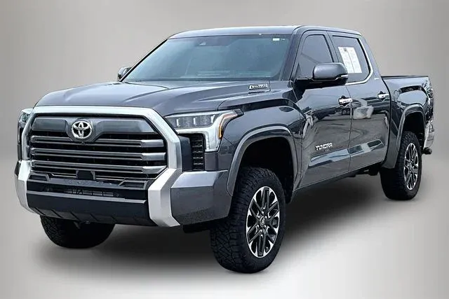 2026 Toyota Tundra Hybrid Limited thumbnail 2