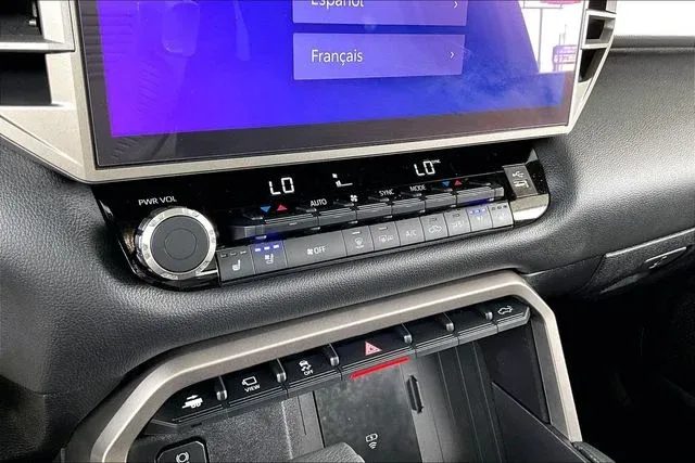 2026 Toyota Tundra Hybrid Limited thumbnail 23