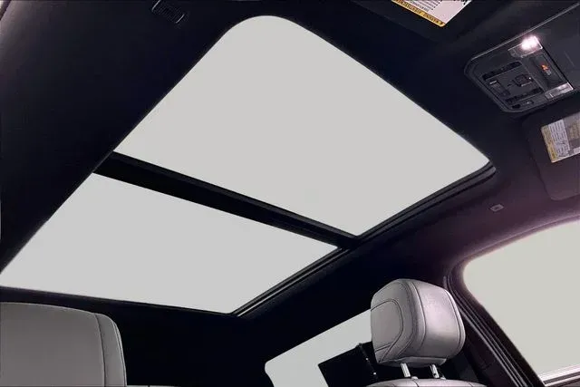 2026 Toyota Tundra Hybrid Limited thumbnail 25