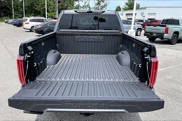 2026 Toyota Tundra Hybrid Limited thumbnail 30