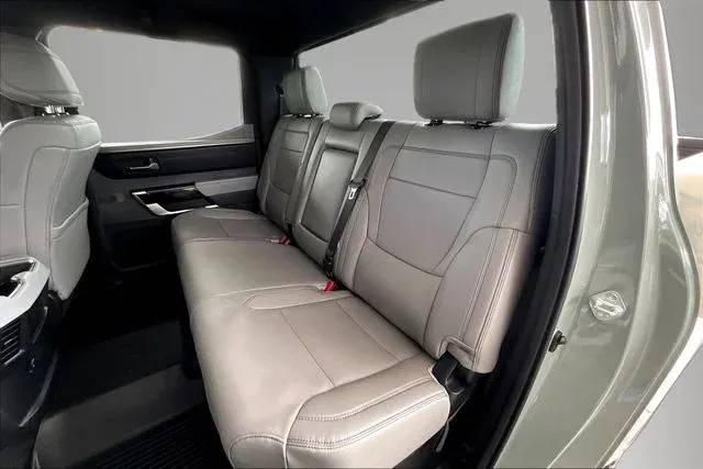 2026 Toyota Tundra Limited thumbnail 19