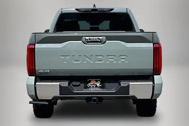 2026 Toyota Tundra Limited thumbnail 6