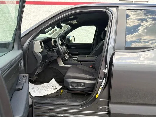 2026 Toyota Tundra SR5 thumbnail 19