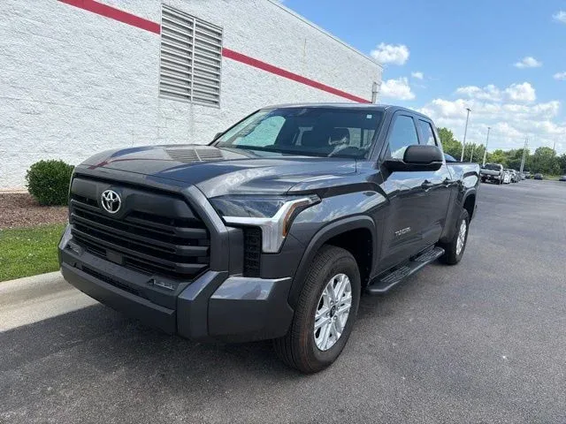 2026 Toyota Tundra SR5 thumbnail 3