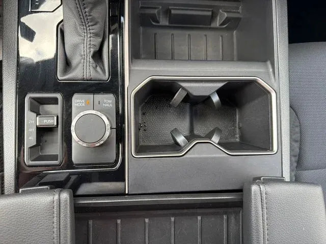2026 Toyota Tundra SR5 thumbnail 30