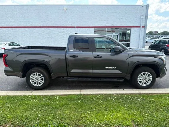 2026 Toyota Tundra SR5 thumbnail 9