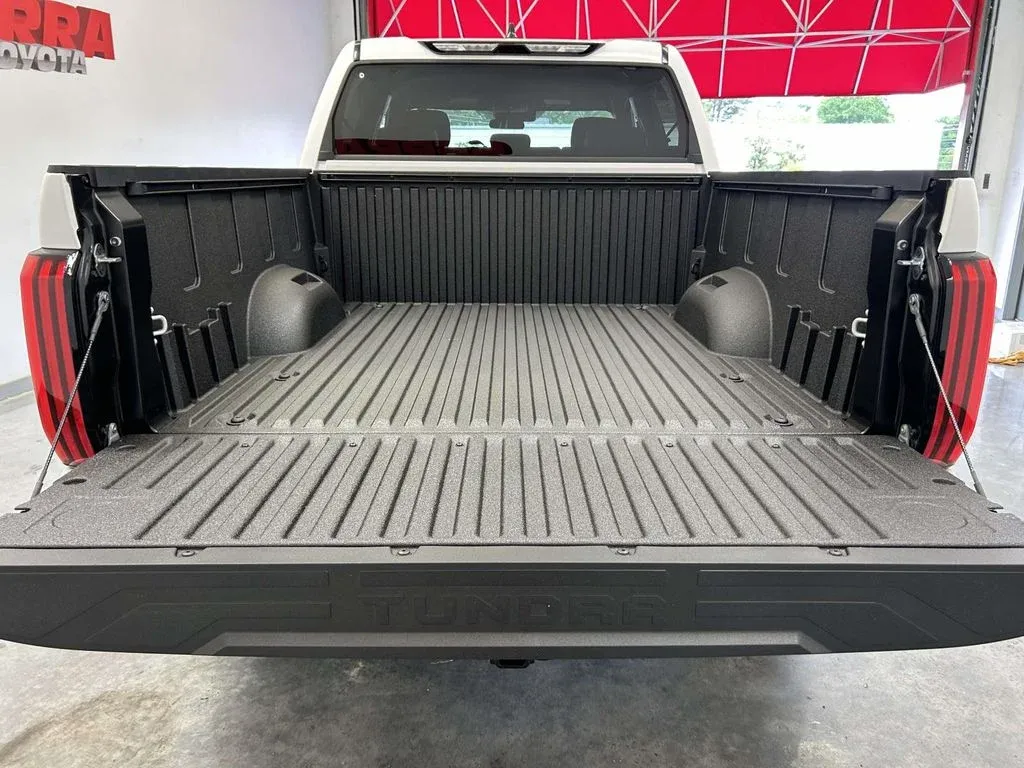 2026 Toyota Tundra SR5 thumbnail 14