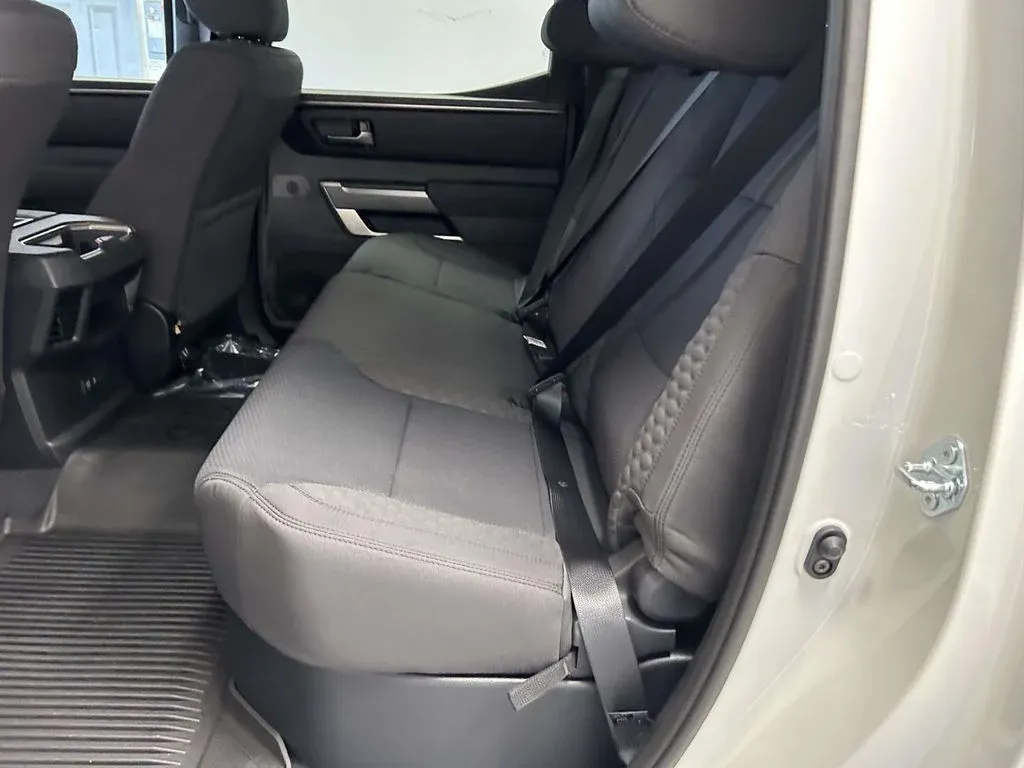 2026 Toyota Tundra SR5 thumbnail 16