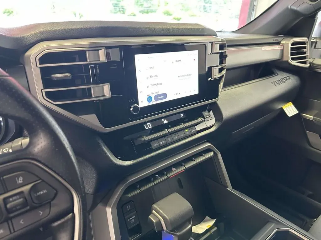 2026 Toyota Tundra SR5 thumbnail 22
