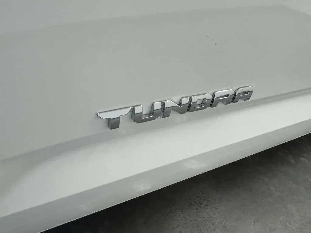 2026 Toyota Tundra SR5 thumbnail 9