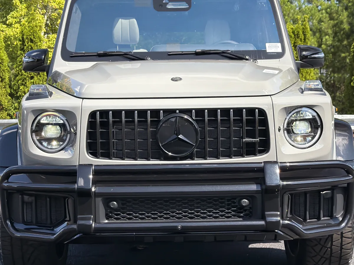 2027 Mercedes-Benz G-Class AMG® G 63 thumbnail 18