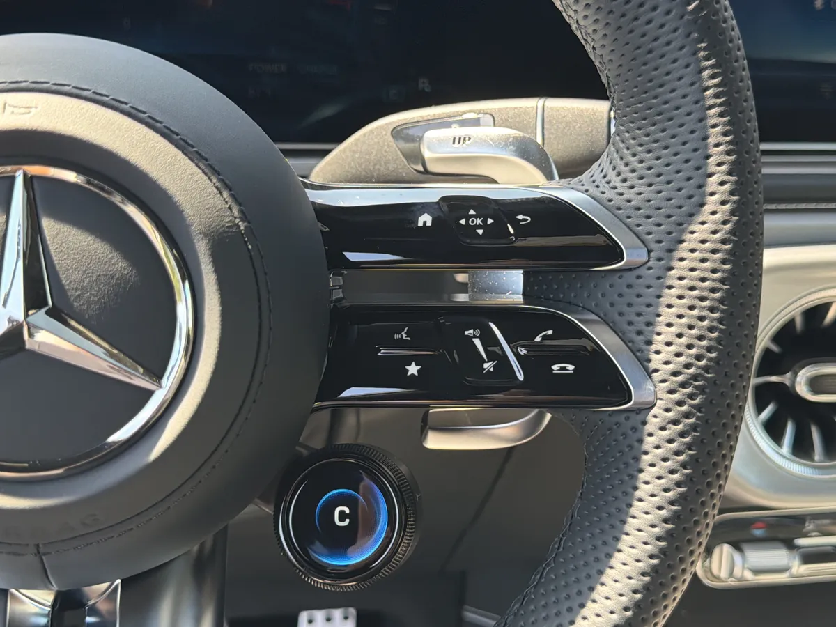 2027 Mercedes-Benz G-Class AMG® G 63 thumbnail 30